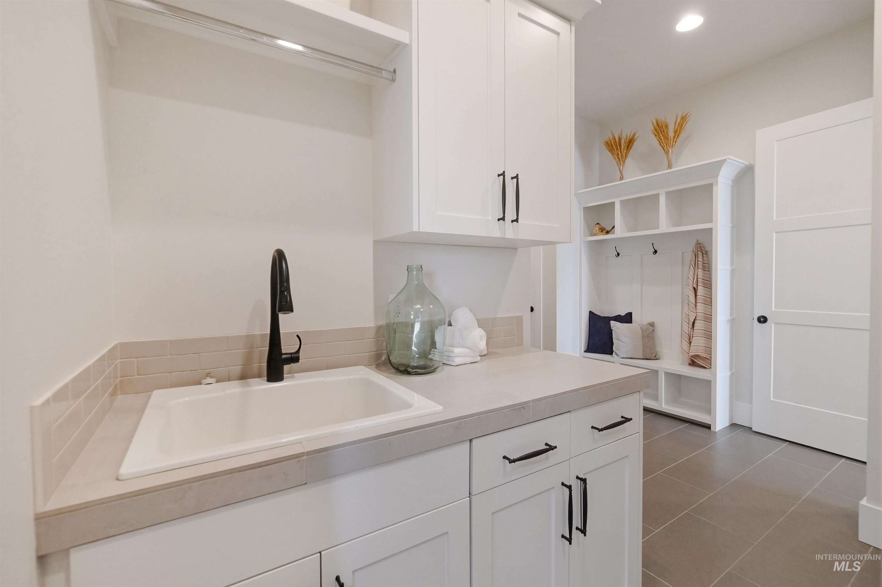 4301 W Ladle Rapids St, Meridian, Idaho 83646, 4 Bedrooms, 3.5 Bathrooms, Residential For Sale, Price $975,000, 98977744