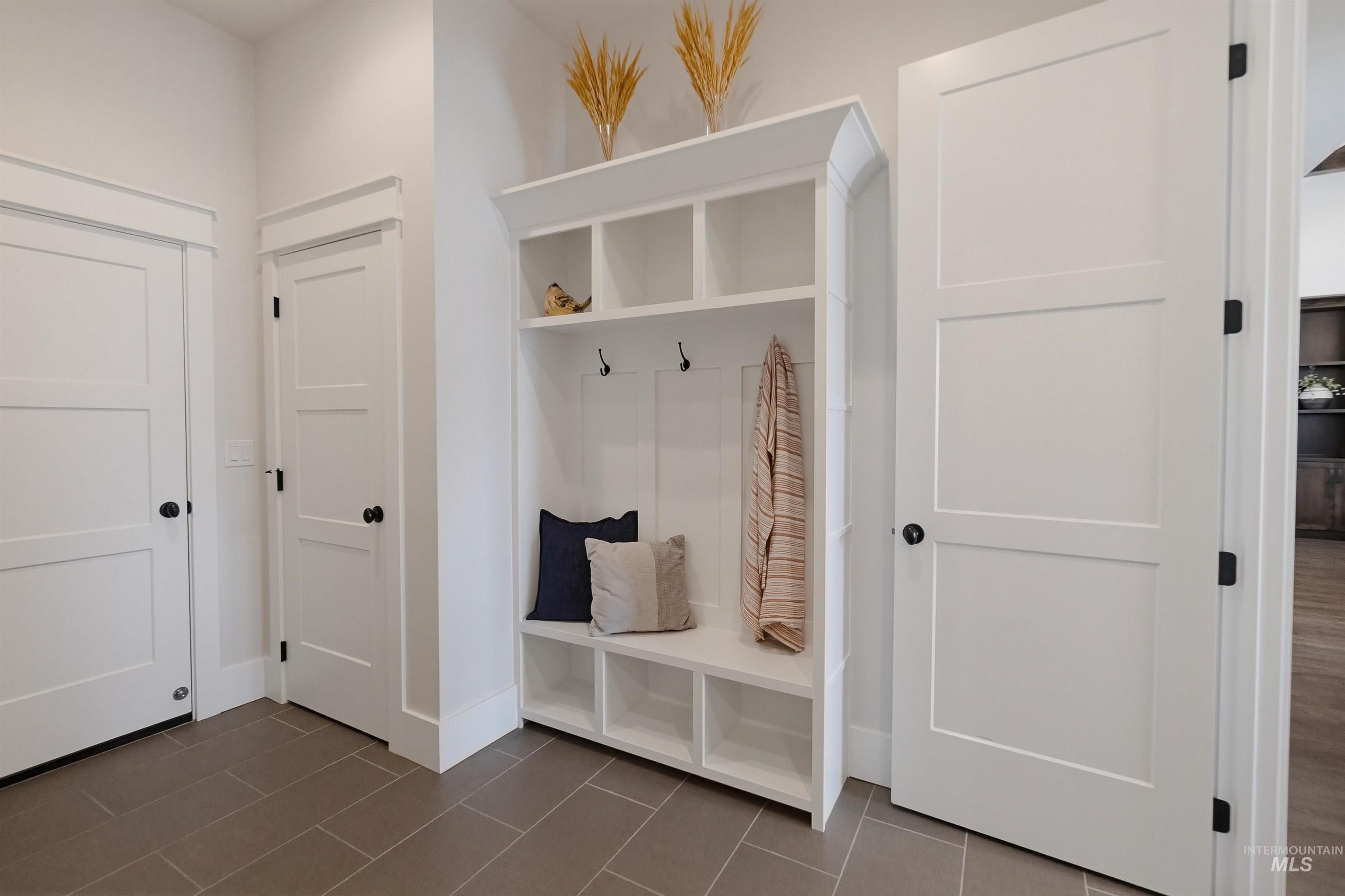 4301 W Ladle Rapids St, Meridian, Idaho 83646, 4 Bedrooms, 3.5 Bathrooms, Residential For Sale, Price $975,000, 98977744