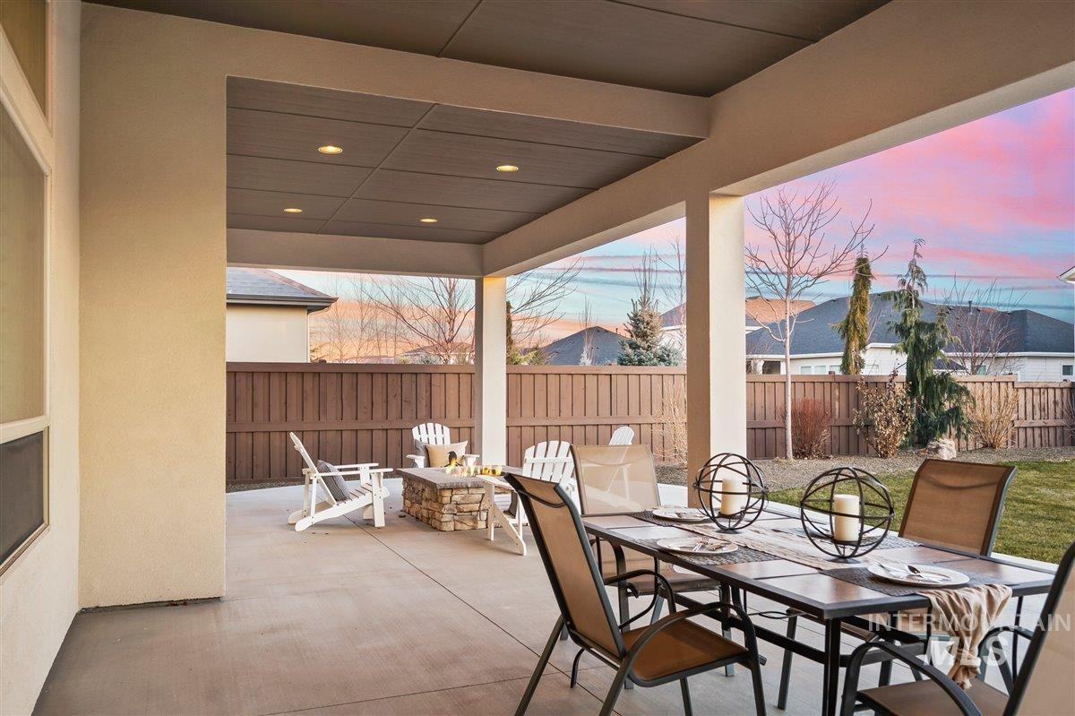 4301 W Ladle Rapids St, Meridian, Idaho 83646, 4 Bedrooms, 3.5 Bathrooms, Residential For Sale, Price $975,000, 98977744