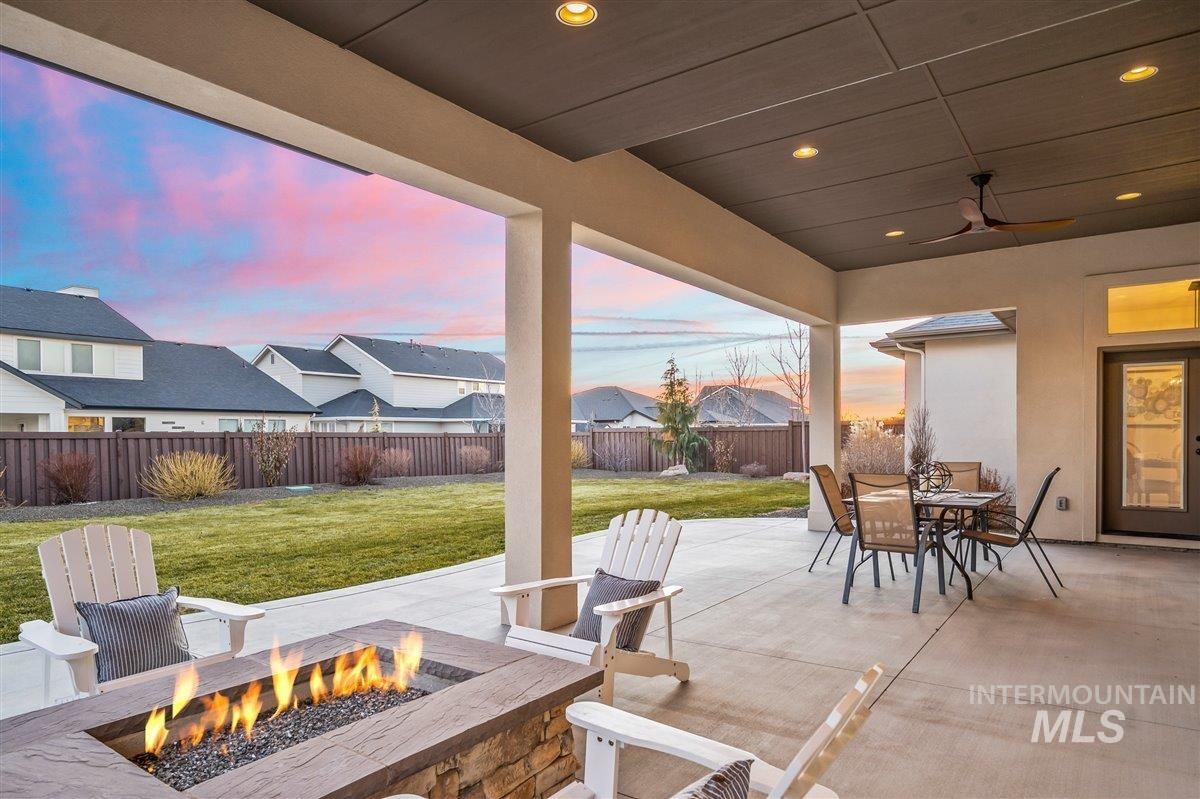 4301 W Ladle Rapids St, Meridian, Idaho 83646, 4 Bedrooms, 3.5 Bathrooms, Residential For Sale, Price $975,000, 98977744