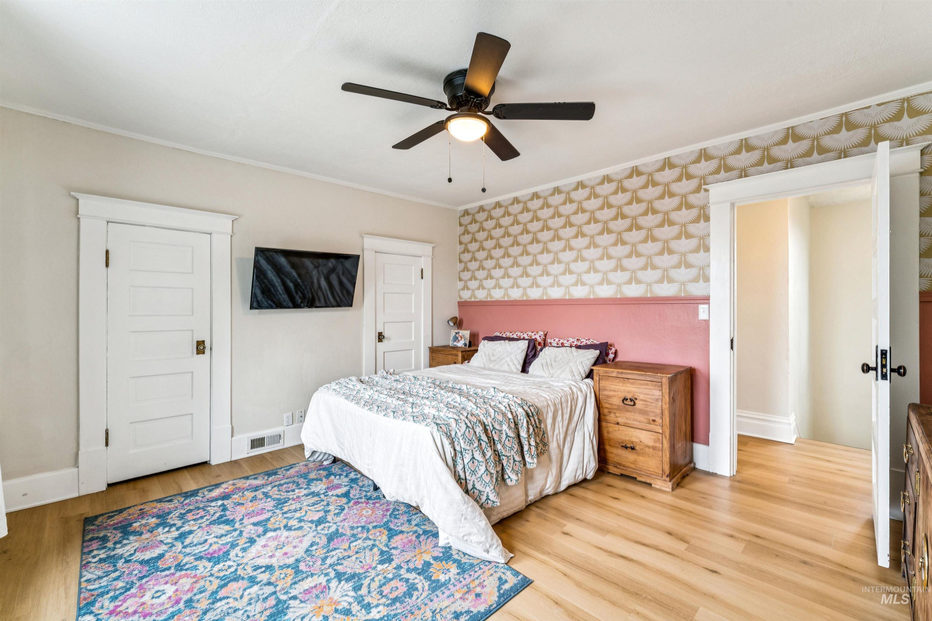 236 Elmore Ave, Nampa, Idaho 83651-2518, 5 Bedrooms, 2.5 Bathrooms, Residential For Sale, Price $759,900, 98977747