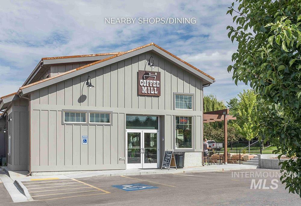 3816 E Parkcenter Blvd, Boise, Idaho 83703, 3 Bedrooms, 2.5 Bathrooms, Residential For Sale, Price $649,900, 98977748