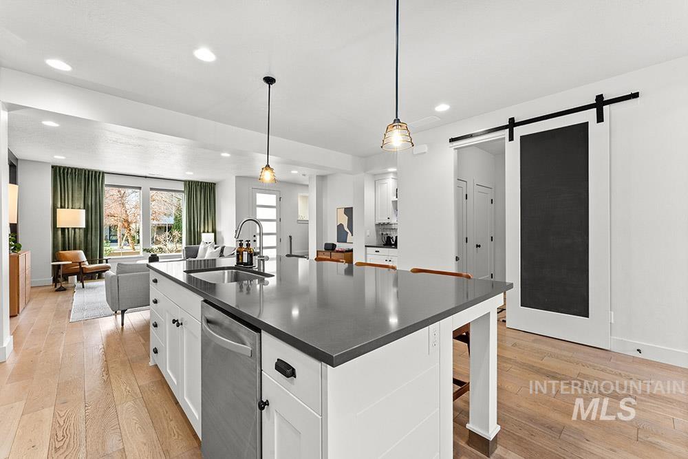 3816 E Parkcenter Blvd, Boise, Idaho 83703, 3 Bedrooms, 2.5 Bathrooms, Residential For Sale, Price $649,900, 98977748