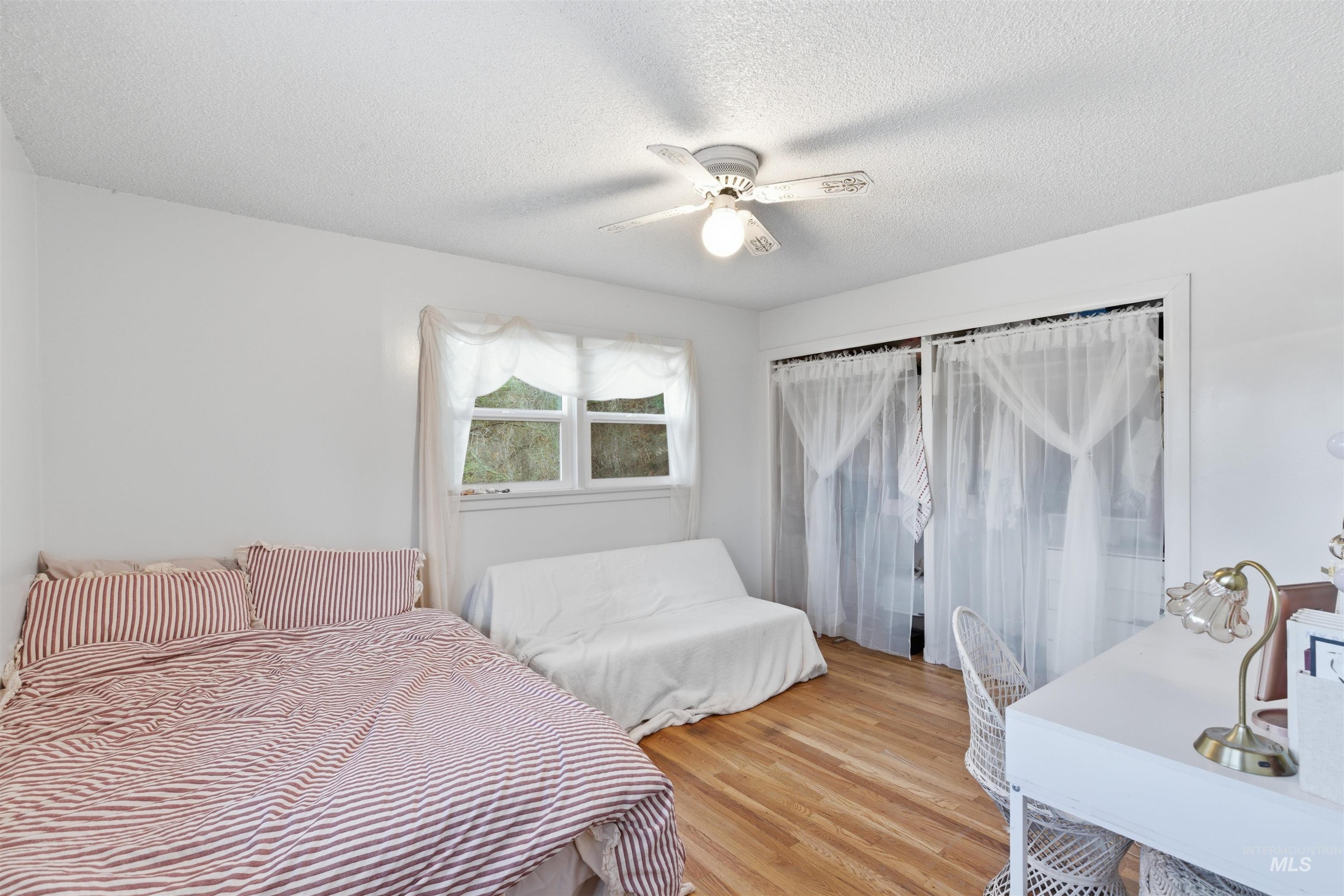 1260 Walenta Dr, Moscow, Idaho 83843-2427, 2 Bedrooms, 1 Bathroom, Residential Income For Sale, Price $380,000,MLS 98977750