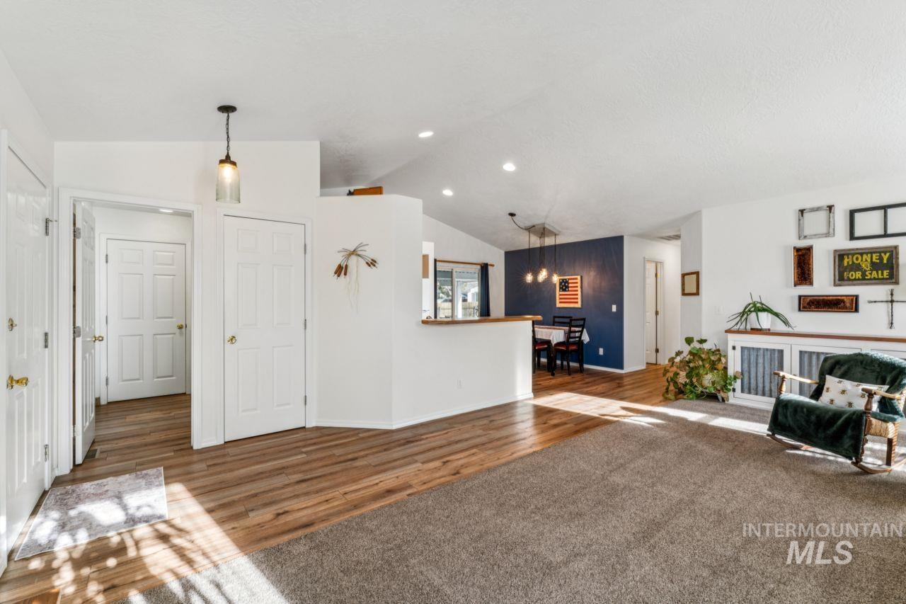 1846 W Topanga Dr, Kuna, Idaho 83634, 3 Bedrooms, 2 Bathrooms, Residential For Sale, Price $499,999, 98977752