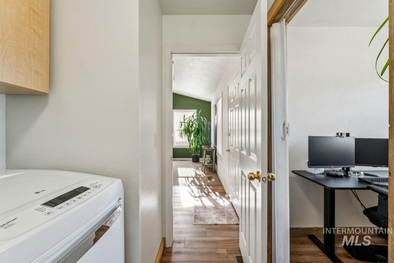 1846 W Topanga Dr, Kuna, Idaho 83634, 3 Bedrooms, 2 Bathrooms, Residential For Sale, Price $499,999, 98977752