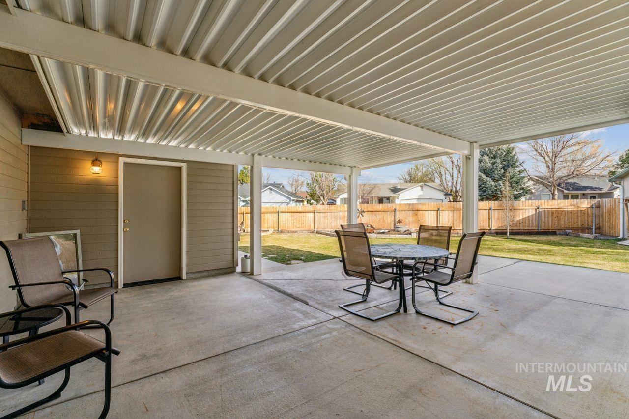 1846 W Topanga Dr, Kuna, Idaho 83634, 3 Bedrooms, 2 Bathrooms, Residential For Sale, Price $499,999, 98977752