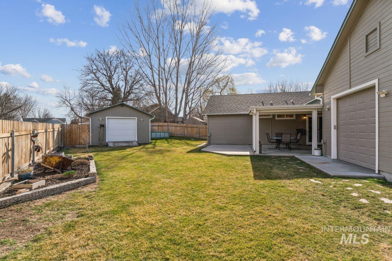 1846 W Topanga Dr, Kuna, Idaho 83634, 3 Bedrooms, 2 Bathrooms, Residential For Sale, Price $499,999, 98977752