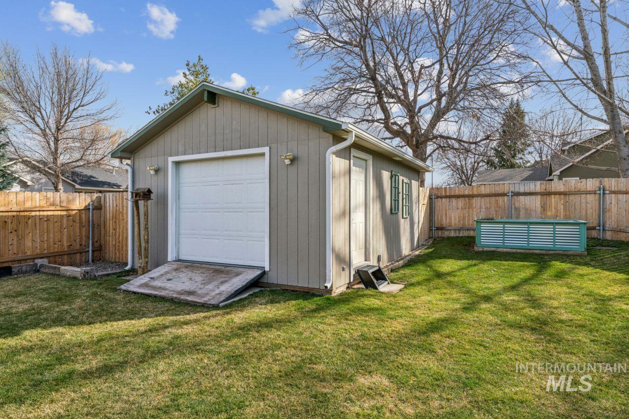 1846 W Topanga Dr, Kuna, Idaho 83634, 3 Bedrooms, 2 Bathrooms, Residential For Sale, Price $499,999, 98977752