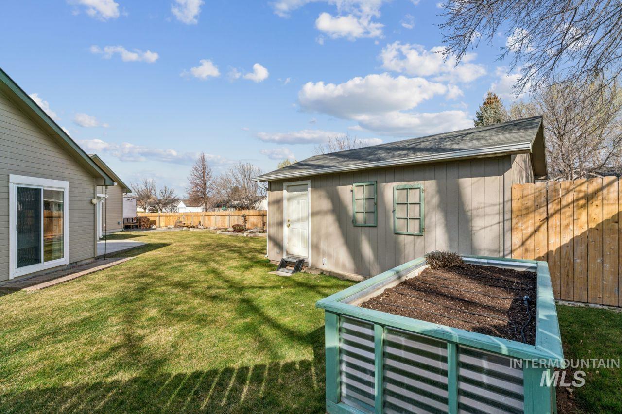 1846 W Topanga Dr, Kuna, Idaho 83634, 3 Bedrooms, 2 Bathrooms, Residential For Sale, Price $499,999, 98977752