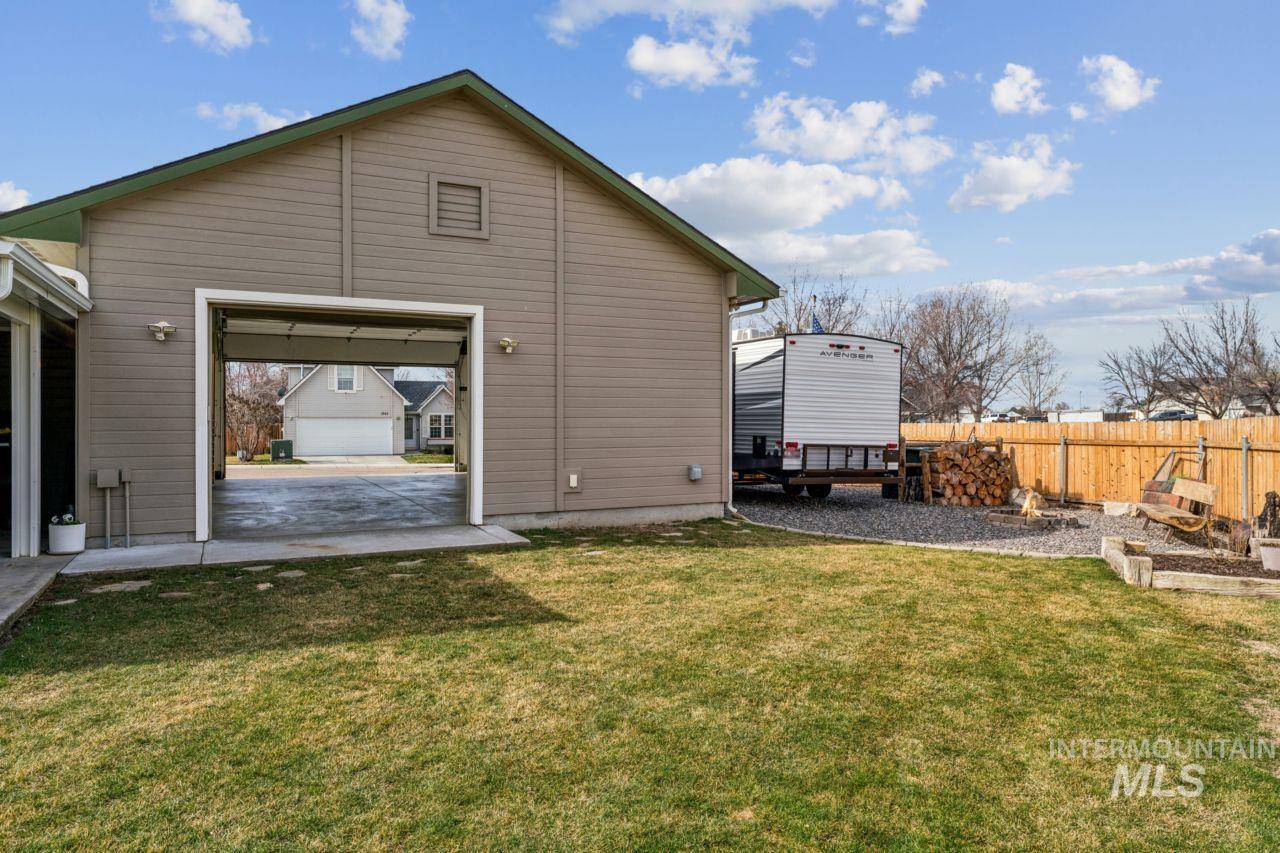 1846 W Topanga Dr, Kuna, Idaho 83634, 3 Bedrooms, 2 Bathrooms, Residential For Sale, Price $499,999, 98977752