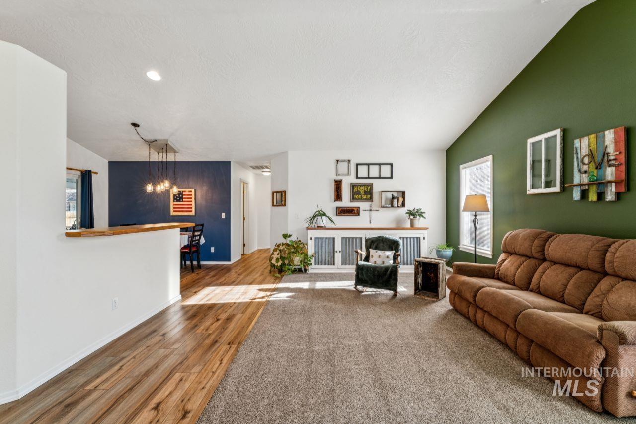 1846 W Topanga Dr, Kuna, Idaho 83634, 3 Bedrooms, 2 Bathrooms, Residential For Sale, Price $499,999, 98977752