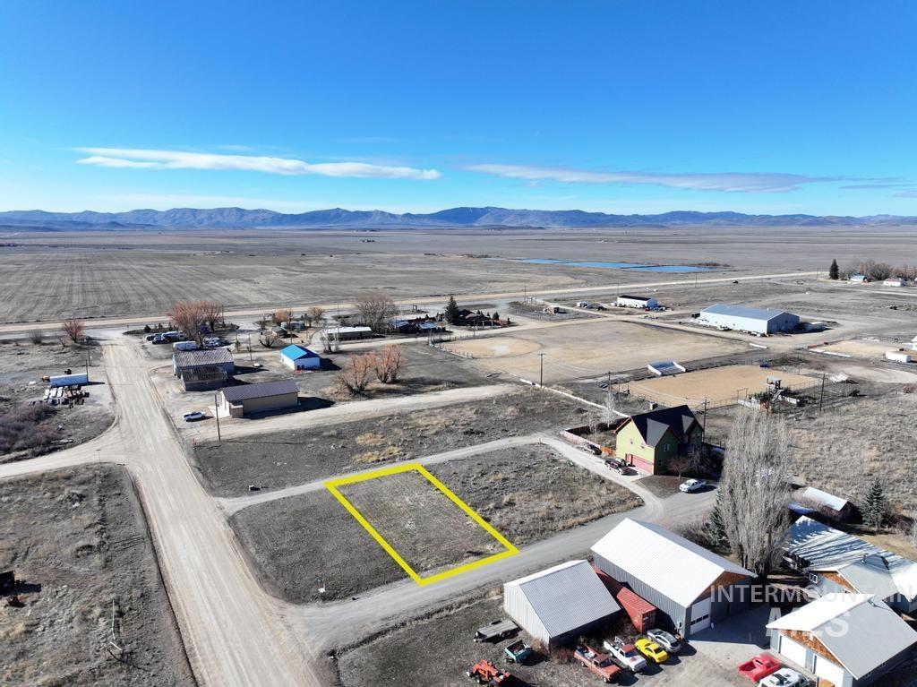 306 W Garnet Ave, Fairfield, Idaho 83327, Land For Sale, Price $47,500, 98977753