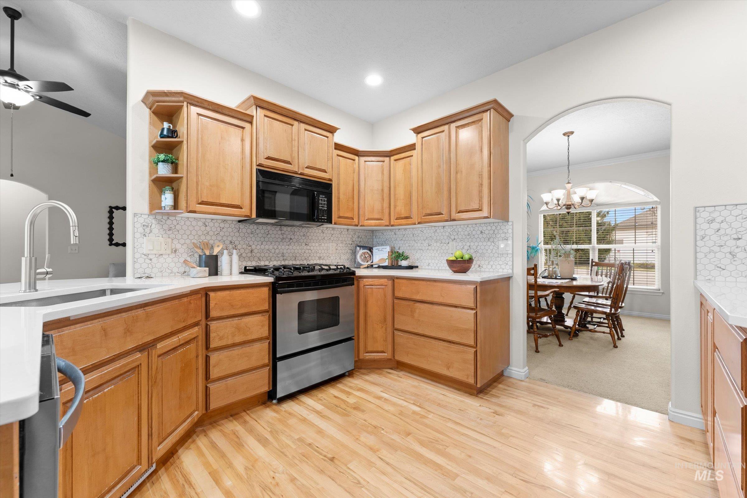 716 W Kodiak Drive, Meridian, Idaho 83642, 3 Bedrooms, 2.5 Bathrooms, Residential For Sale, Price $644,990, 98977754