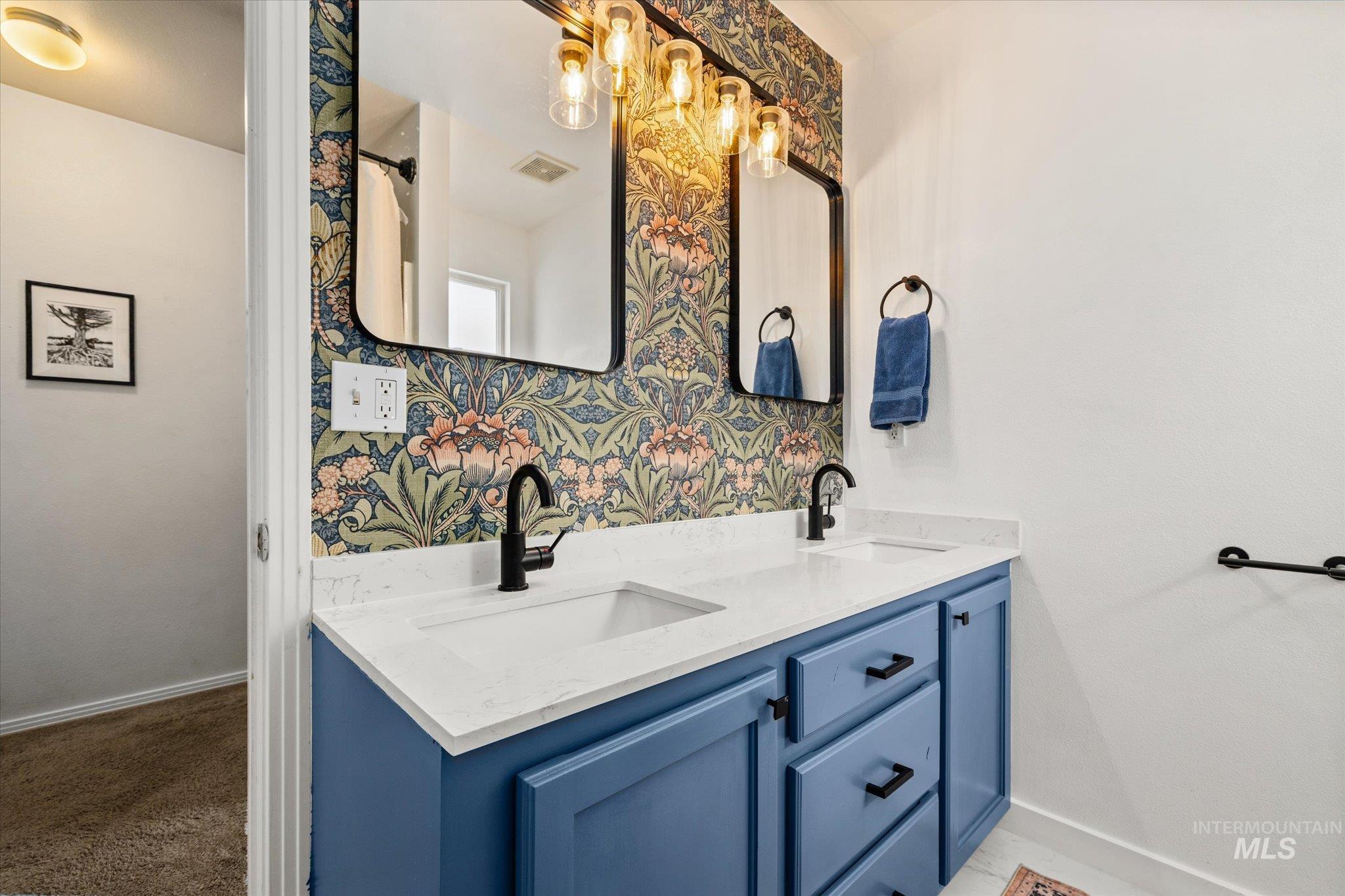 2112 S Pacific St, Boise, Idaho 83705-3962, 2 Bedrooms, 1.5 Bathrooms, Residential For Sale, Price $415,000, 98977755