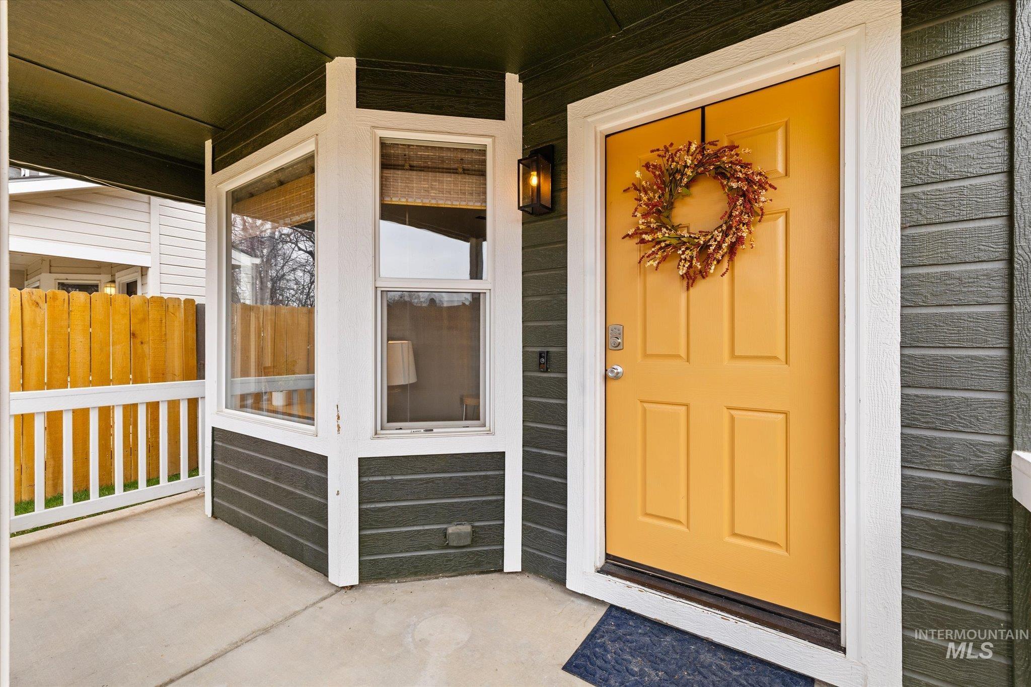 2112 S Pacific St, Boise, Idaho 83705-3962, 2 Bedrooms, 1.5 Bathrooms, Residential For Sale, Price $415,000, 98977755