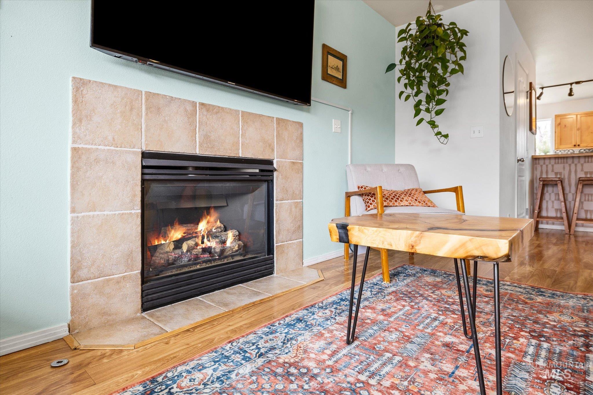 2112 S Pacific St, Boise, Idaho 83705-3962, 2 Bedrooms, 1.5 Bathrooms, Residential For Sale, Price $415,000, 98977755