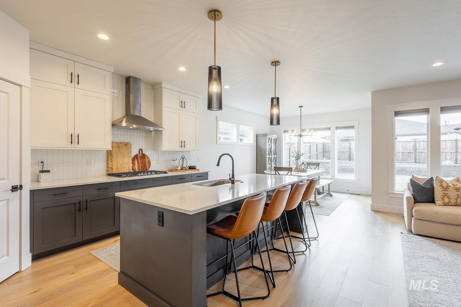 205 S Sunniva Ave, Kuna, Idaho 83634, 5 Bedrooms, 3 Bathrooms, Residential For Sale, Price $750,000, 98977758