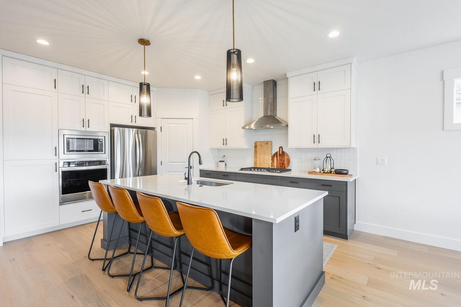 205 S Sunniva Ave, Kuna, Idaho 83634, 5 Bedrooms, 3 Bathrooms, Residential For Sale, Price $750,000, 98977758