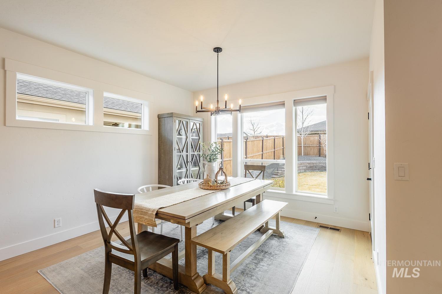 205 S Sunniva Ave, Kuna, Idaho 83634, 5 Bedrooms, 3 Bathrooms, Residential For Sale, Price $750,000, 98977758