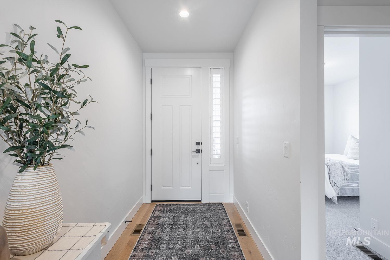 205 S Sunniva Ave, Kuna, Idaho 83634, 5 Bedrooms, 3 Bathrooms, Residential For Sale, Price $750,000, 98977758