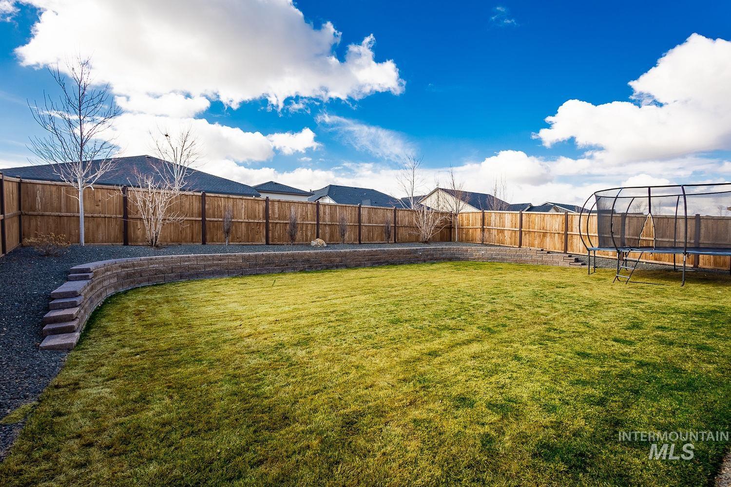 205 S Sunniva Ave, Kuna, Idaho 83634, 5 Bedrooms, 3 Bathrooms, Residential For Sale, Price $750,000, 98977758