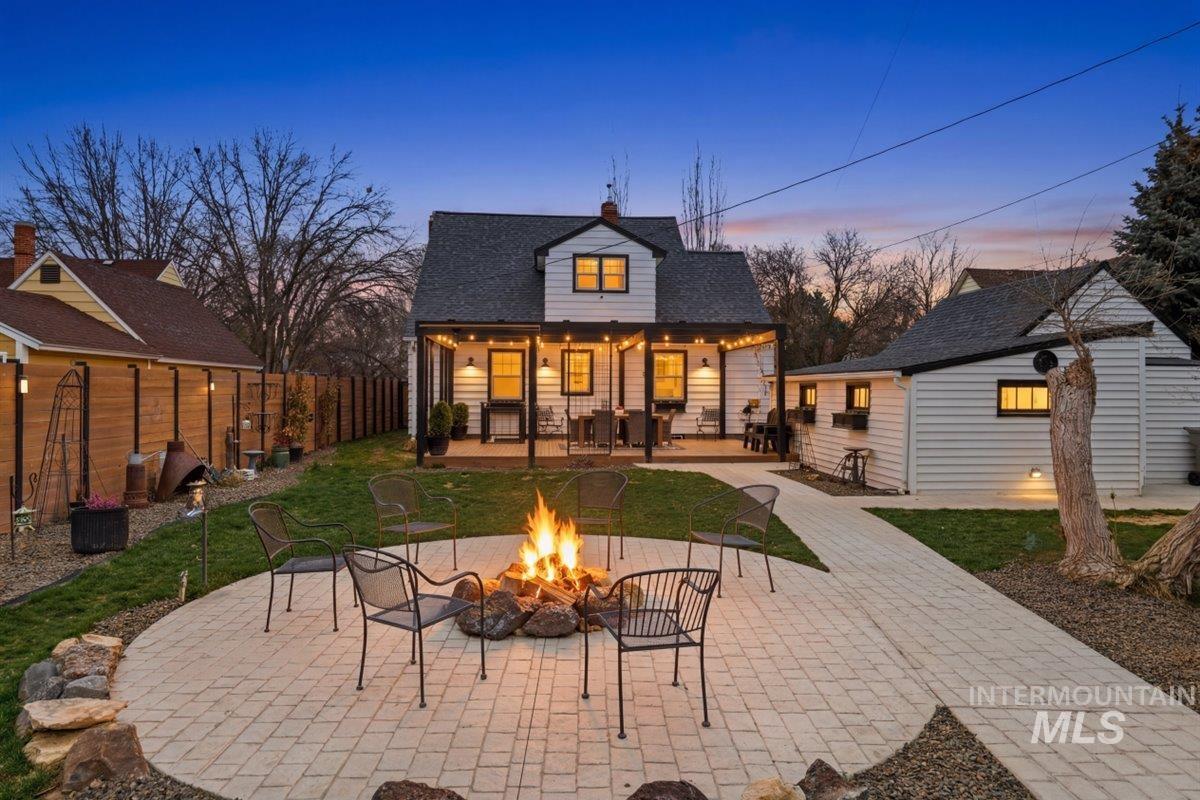 1610 Idaho Ave, Caldwell, Idaho 83605, 5 Bedrooms, 3 Bathrooms, Residential For Sale, Price $534,900, 98977761