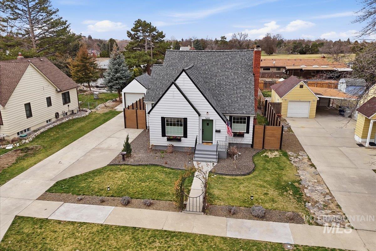 1610 Idaho Ave, Caldwell, Idaho 83605, 5 Bedrooms, 3 Bathrooms, Residential For Sale, Price $534,900, 98977761
