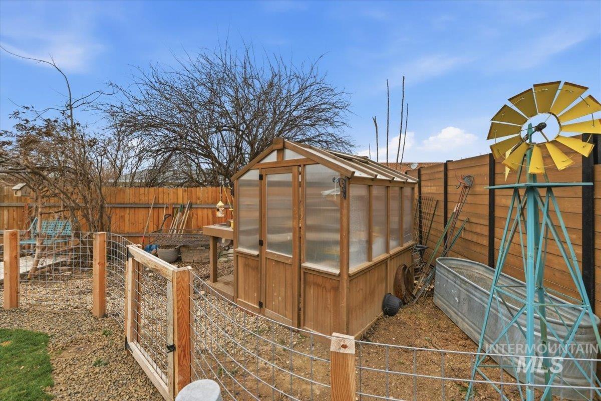 1610 Idaho Ave, Caldwell, Idaho 83605, 5 Bedrooms, 3 Bathrooms, Residential For Sale, Price $534,900, 98977761