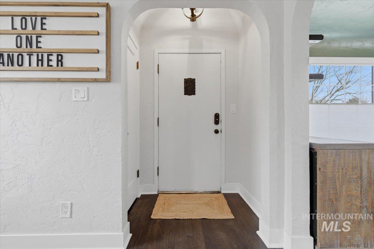 1610 Idaho Ave, Caldwell, Idaho 83605, 5 Bedrooms, 3 Bathrooms, Residential For Sale, Price $534,900, 98977761