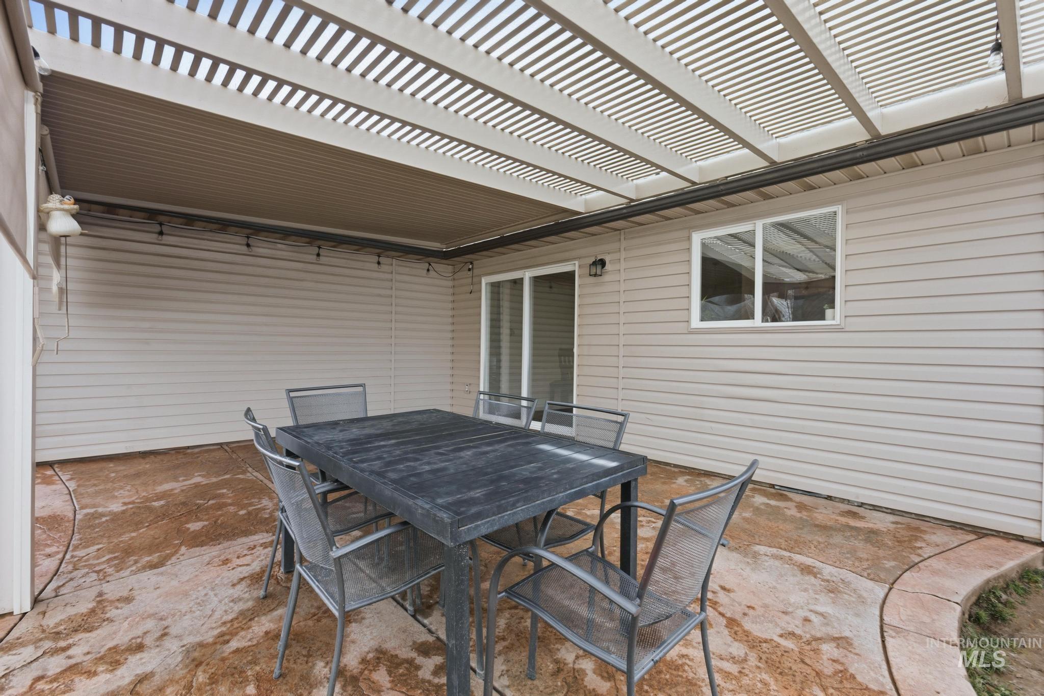 10922 Cocoon St, Nampa, Idaho 83687, 3 Bedrooms, 2 Bathrooms, Residential For Sale, Price $370,000, 98977766