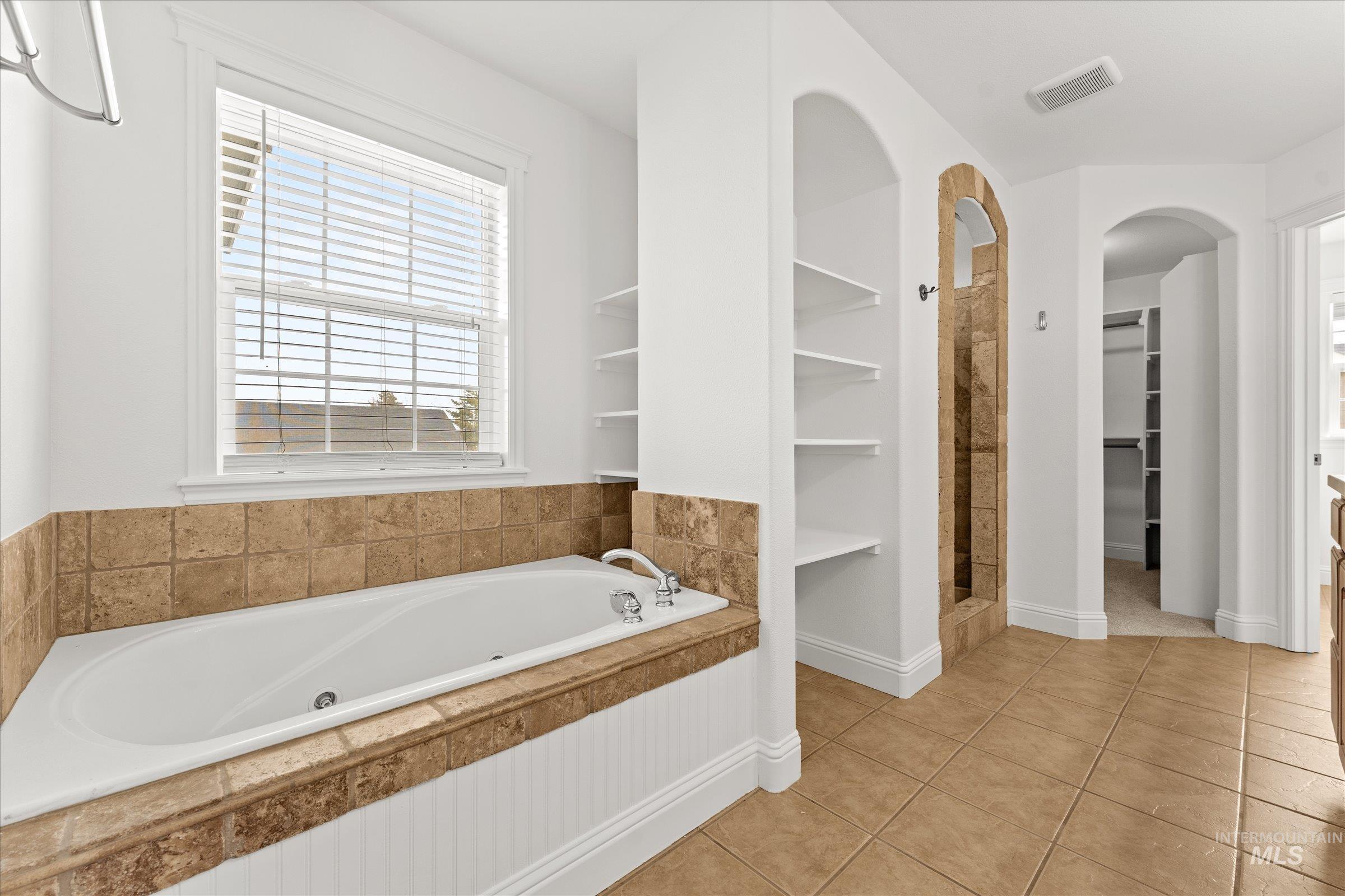 141 Beech St, Fruitland, Idaho 83619, 4 Bedrooms, 2.5 Bathrooms, Residential For Sale, Price $500,000, 98977768