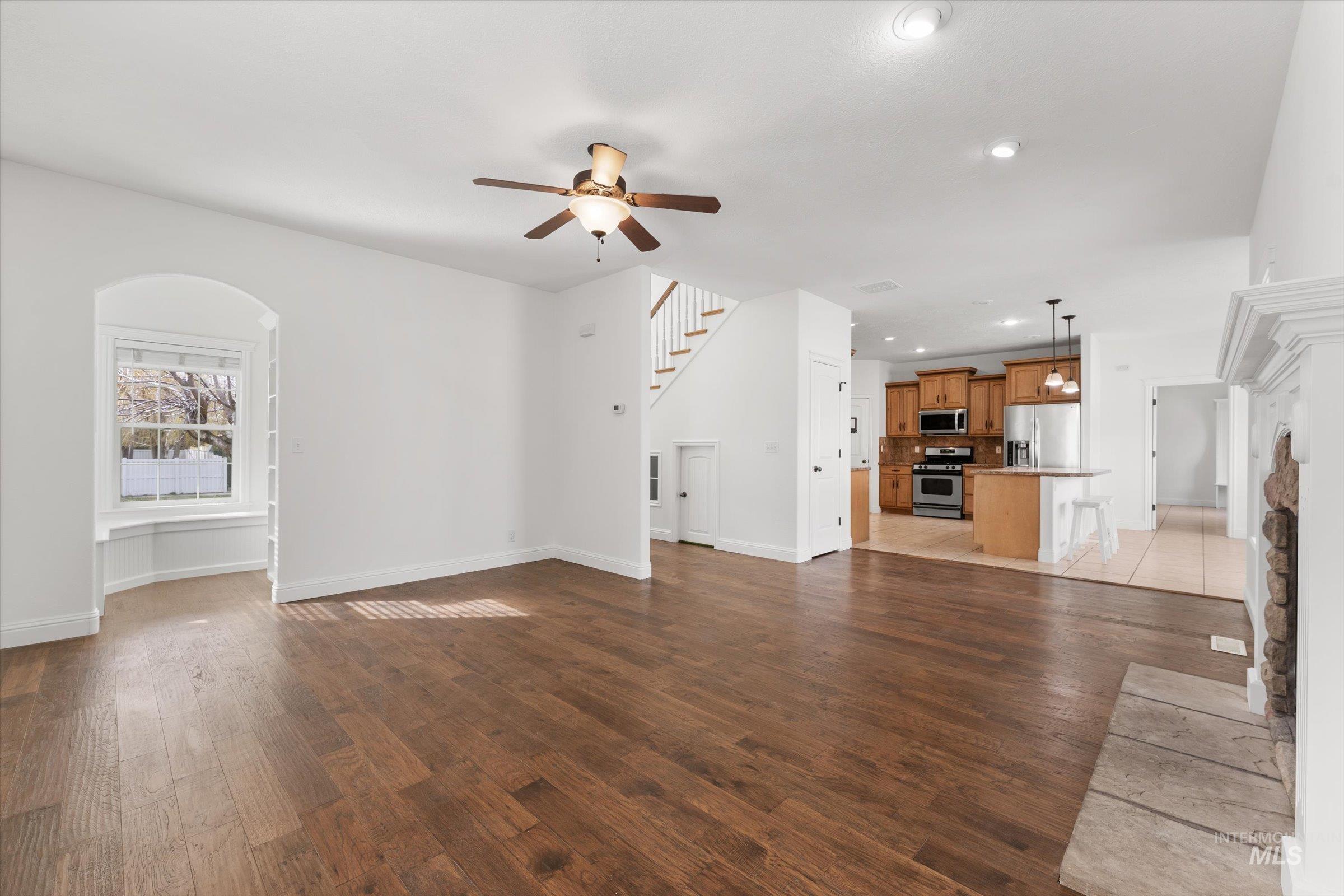 141 Beech St, Fruitland, Idaho 83619, 4 Bedrooms, 2.5 Bathrooms, Residential For Sale, Price $500,000, 98977768