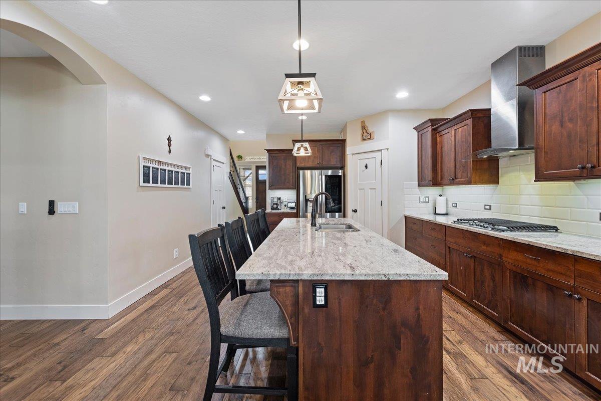 2317 N Van Dyke Ave, Kuna, Idaho 83634, 4 Bedrooms, 2.5 Bathrooms, Residential For Sale, Price $579,900, 98977770