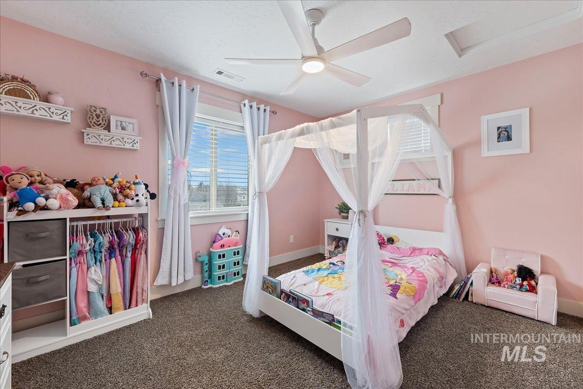 2317 N Van Dyke Ave, Kuna, Idaho 83634, 4 Bedrooms, 2.5 Bathrooms, Residential For Sale, Price $579,900, 98977770