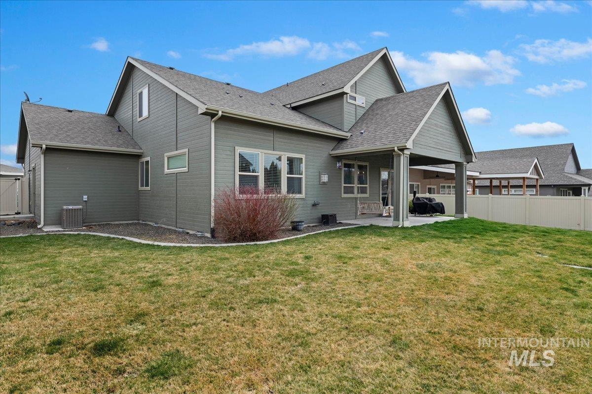 2317 N Van Dyke Ave, Kuna, Idaho 83634, 4 Bedrooms, 2.5 Bathrooms, Residential For Sale, Price $579,900, 98977770