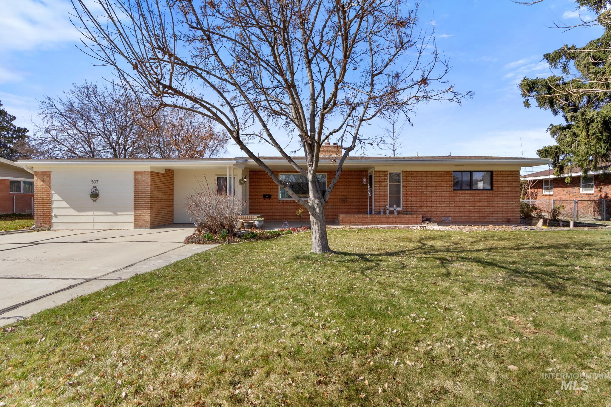 507 S State St, Nampa, Idaho 83686, 3 Bedrooms, 2 Bathrooms, Residential For Sale, Price $406,000, 98977773