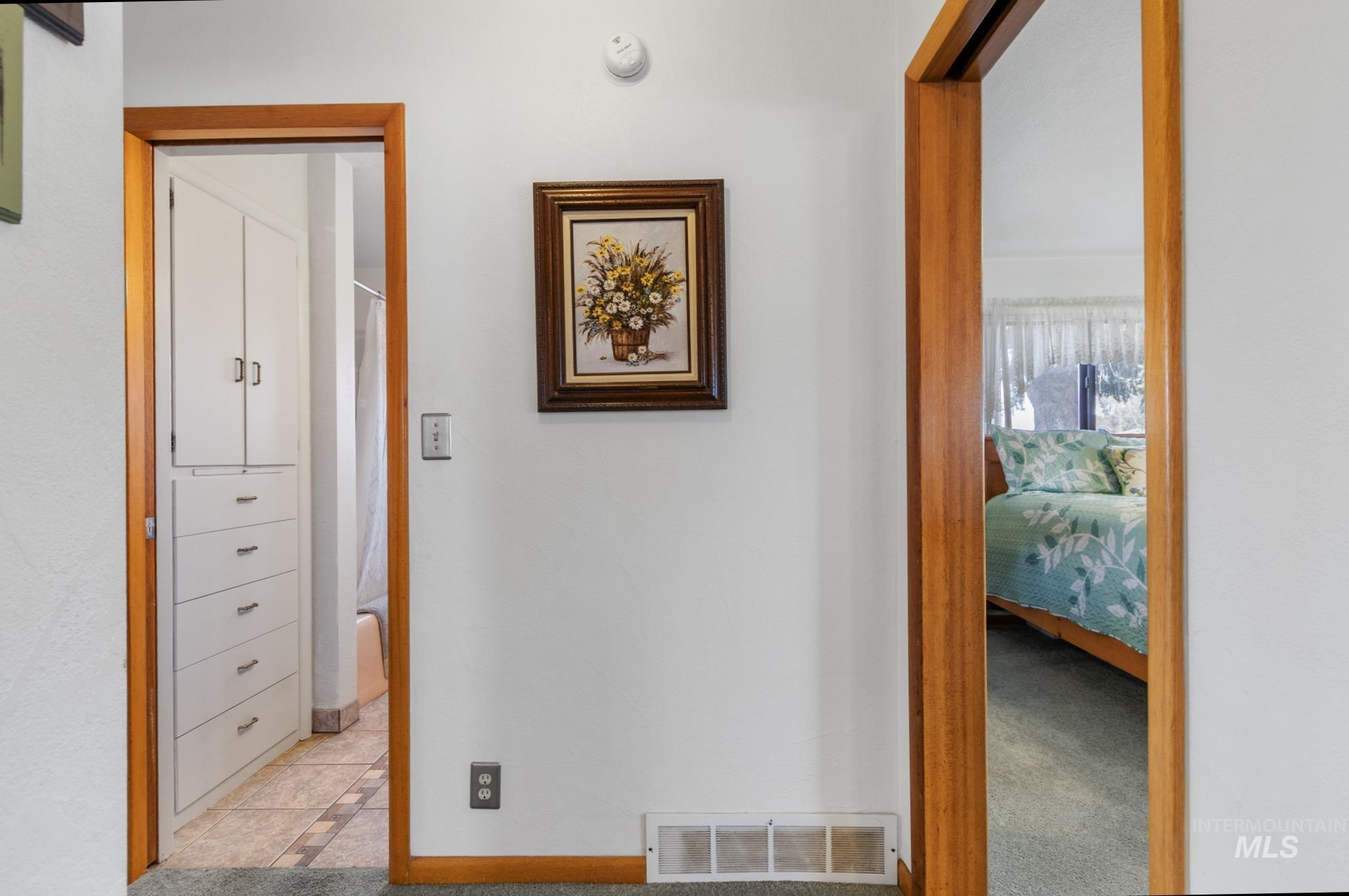 507 S State St, Nampa, Idaho 83686, 3 Bedrooms, 2 Bathrooms, Residential For Sale, Price $406,000, 98977773