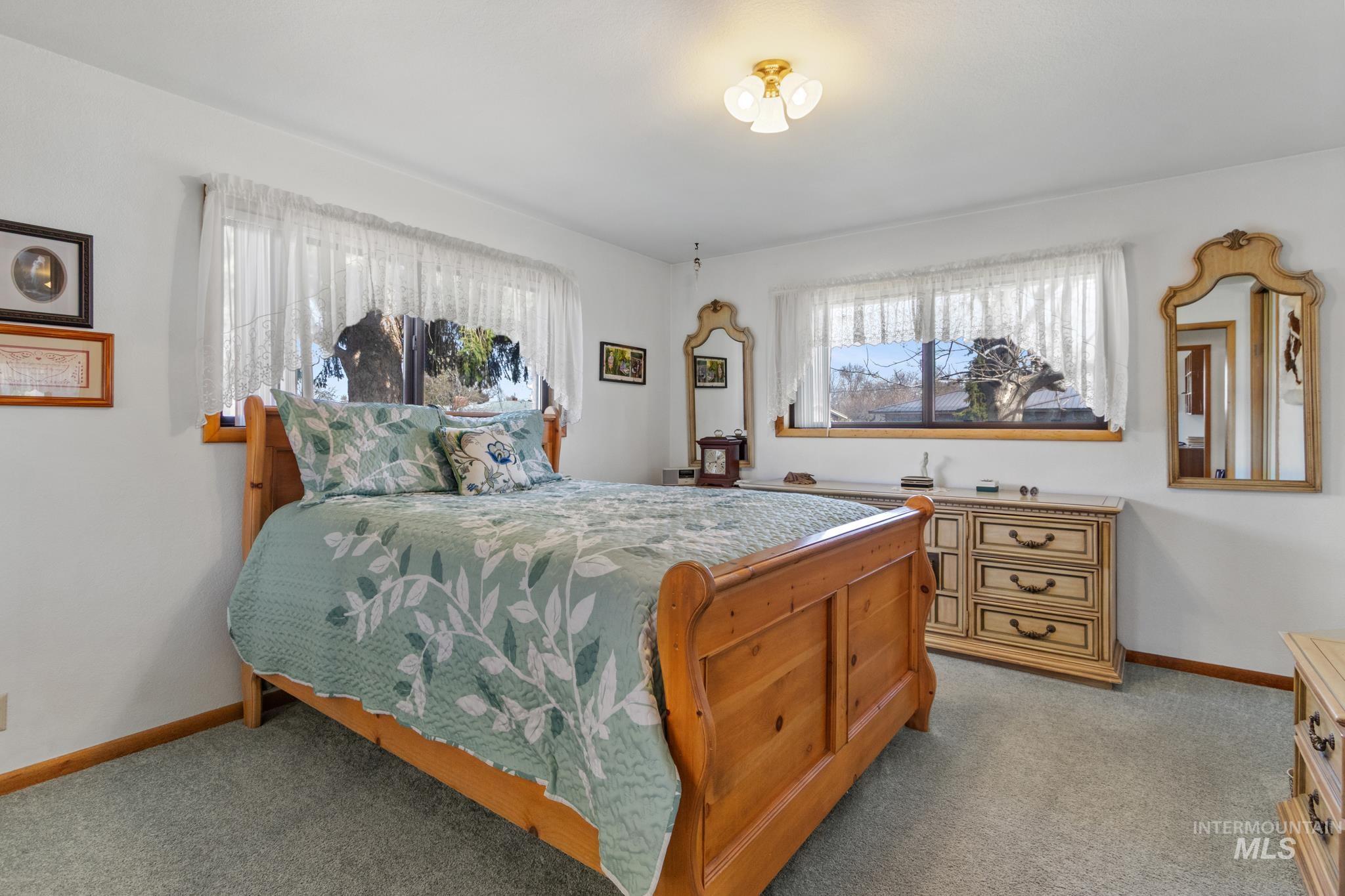 507 S State St, Nampa, Idaho 83686, 3 Bedrooms, 2 Bathrooms, Residential For Sale, Price $406,000, 98977773