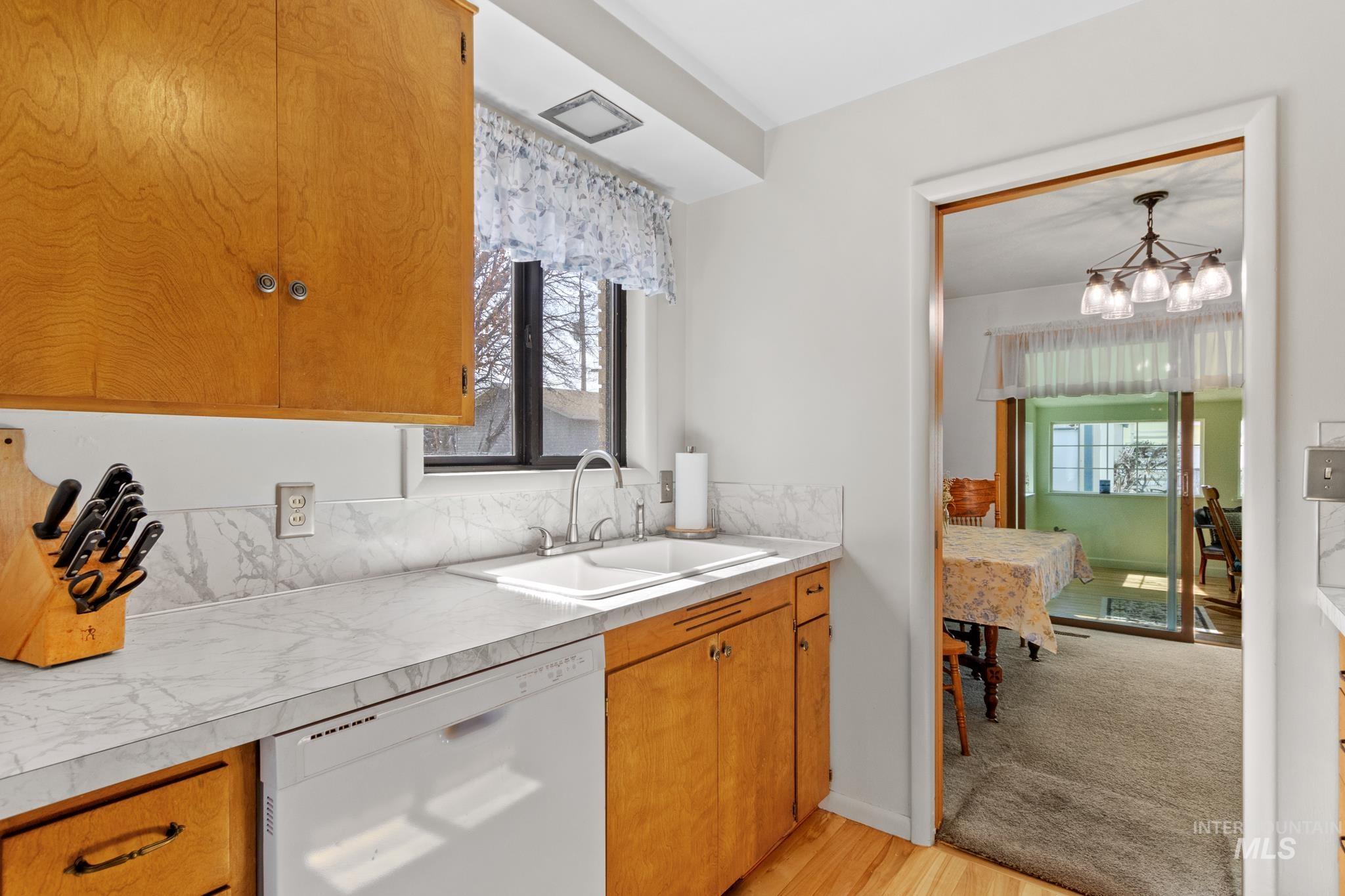 507 S State St, Nampa, Idaho 83686, 3 Bedrooms, 2 Bathrooms, Residential For Sale, Price $406,000, 98977773