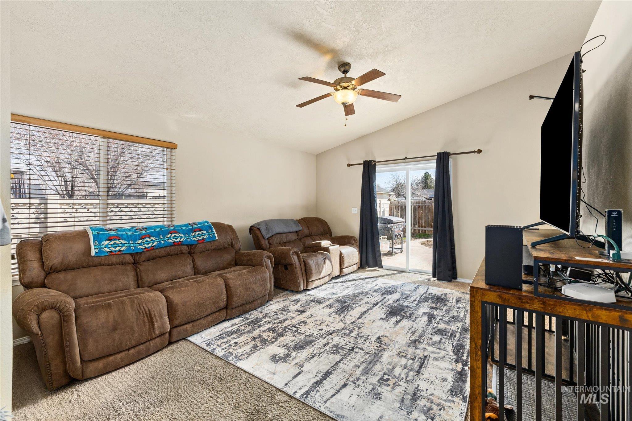 597 E Great Bear St, Kuna, Idaho 83634, 3 Bedrooms, 2 Bathrooms, Residential For Sale, Price $365,000, 98977775