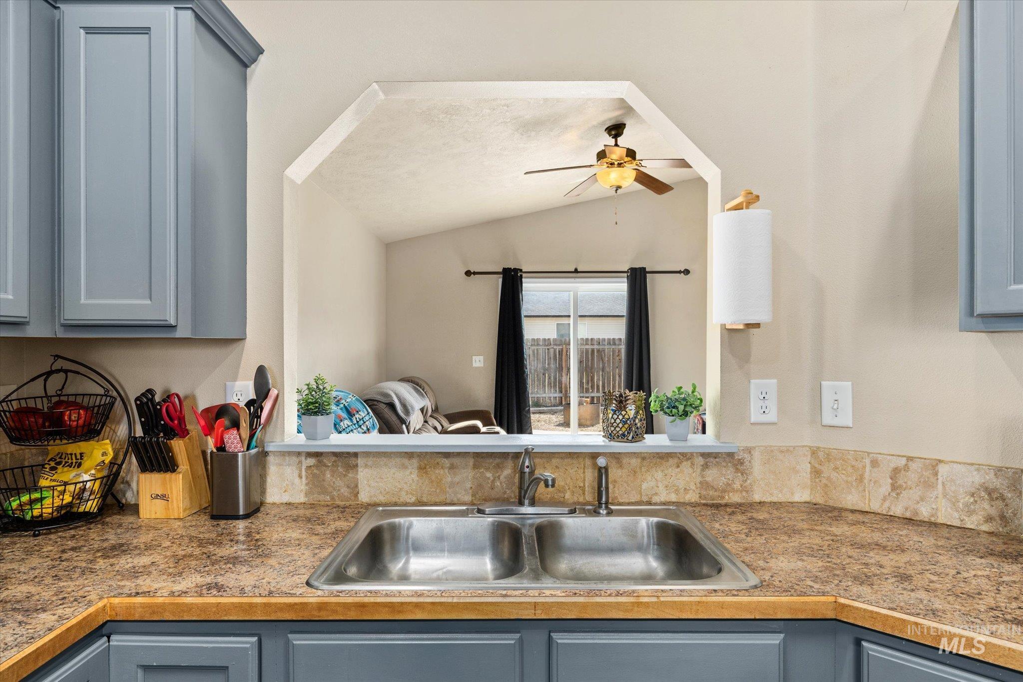 597 E Great Bear St, Kuna, Idaho 83634, 3 Bedrooms, 2 Bathrooms, Residential For Sale, Price $365,000, 98977775