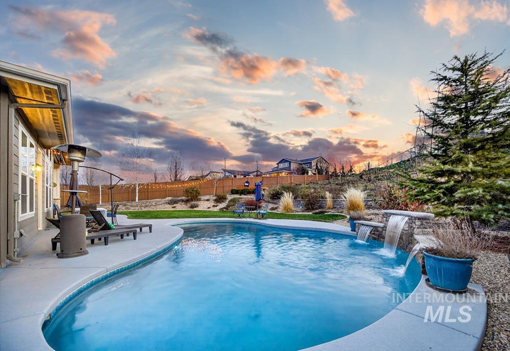 2177 E Mores Trail Dr, Meridian, Idaho 83642, 3 Bedrooms, 2.5 Bathrooms, Residential For Sale, Price $1,050,000,MLS 98977776