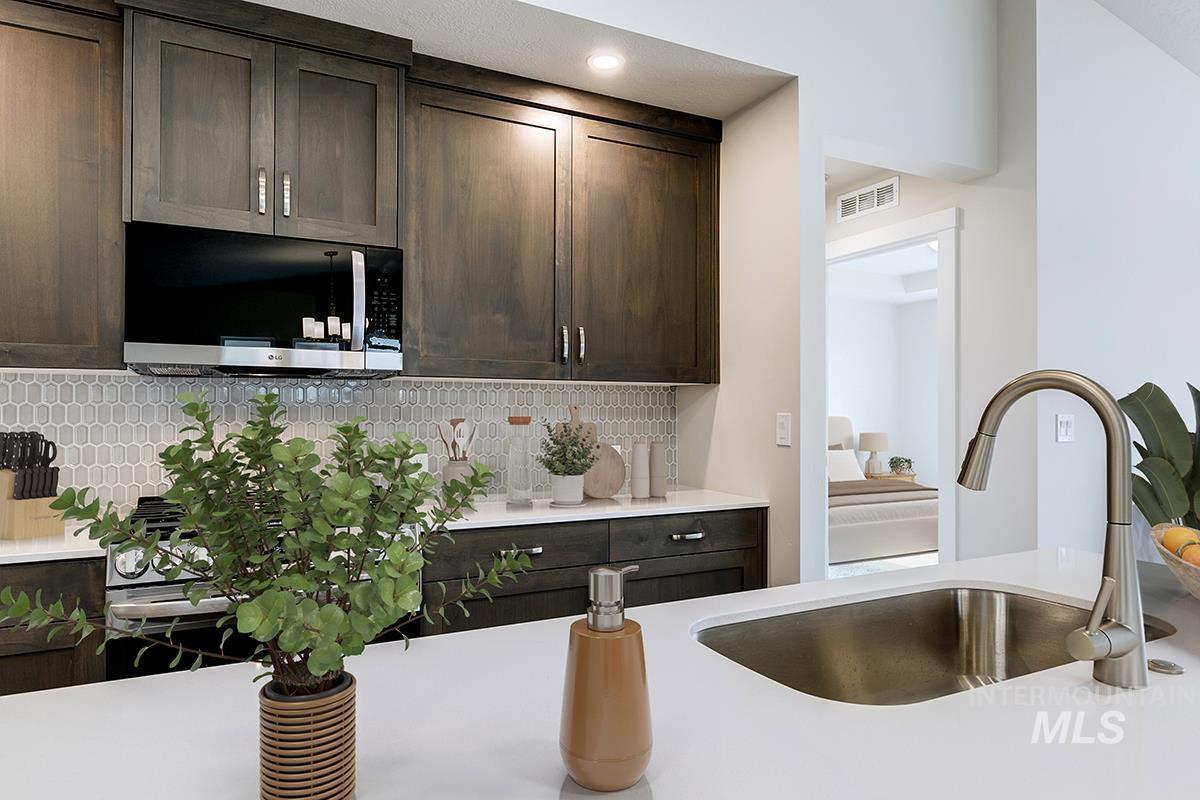 3469 E Cedarhurst Drive, Meridian, Idaho 83642, 3 Bedrooms, 2 Bathrooms, Residential For Sale, Price $487,000, 98977777