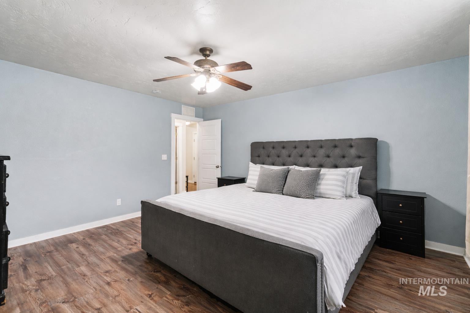 950 N Pine Brook Way, Star, Idaho 83669, 4 Bedrooms, 3 Bathrooms, Residential For Sale, Price $499,000, 98977780