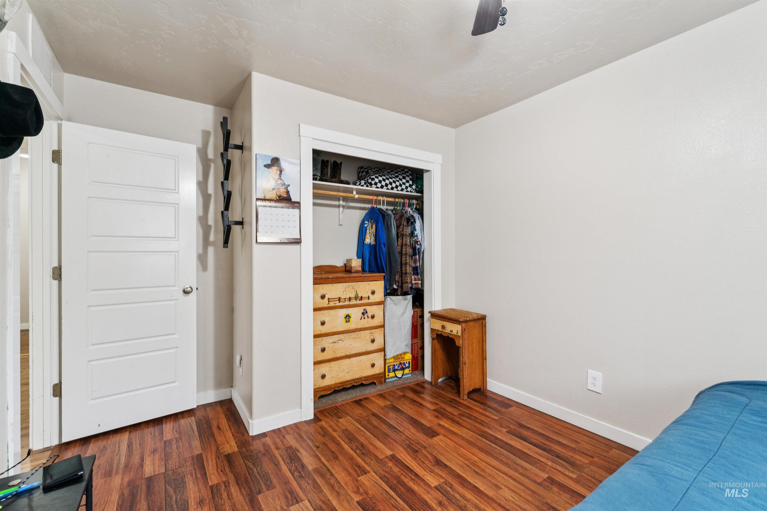 950 N Pine Brook Way, Star, Idaho 83669, 4 Bedrooms, 3 Bathrooms, Residential For Sale, Price $499,000, 98977780