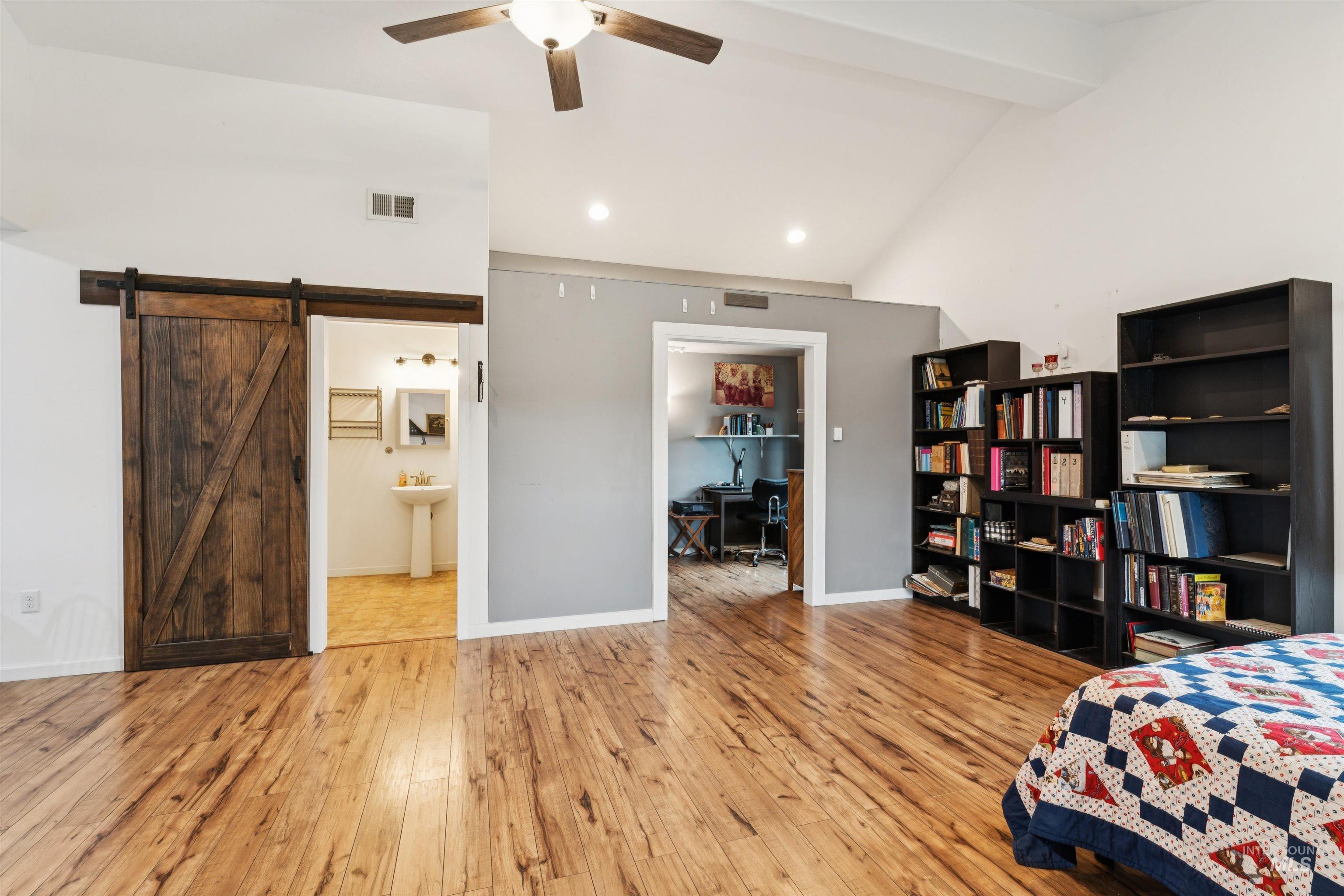 950 N Pine Brook Way, Star, Idaho 83669, 4 Bedrooms, 3 Bathrooms, Residential For Sale, Price $499,000, 98977780