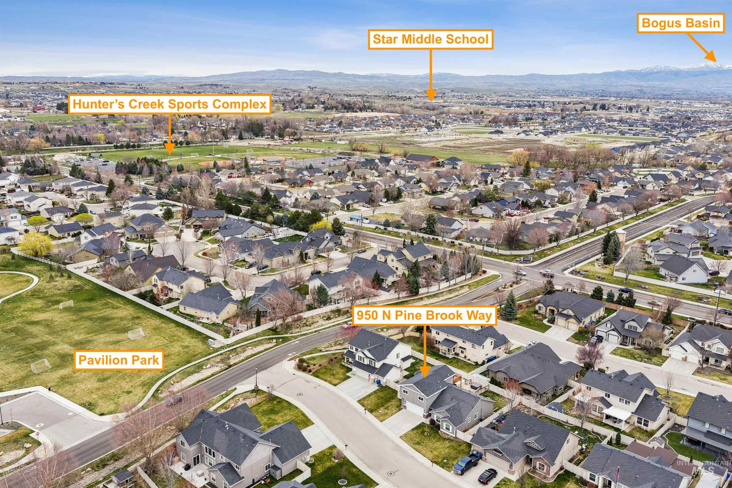 950 N Pine Brook Way, Star, Idaho 83669, 4 Bedrooms, 3 Bathrooms, Residential For Sale, Price $499,000, 98977780