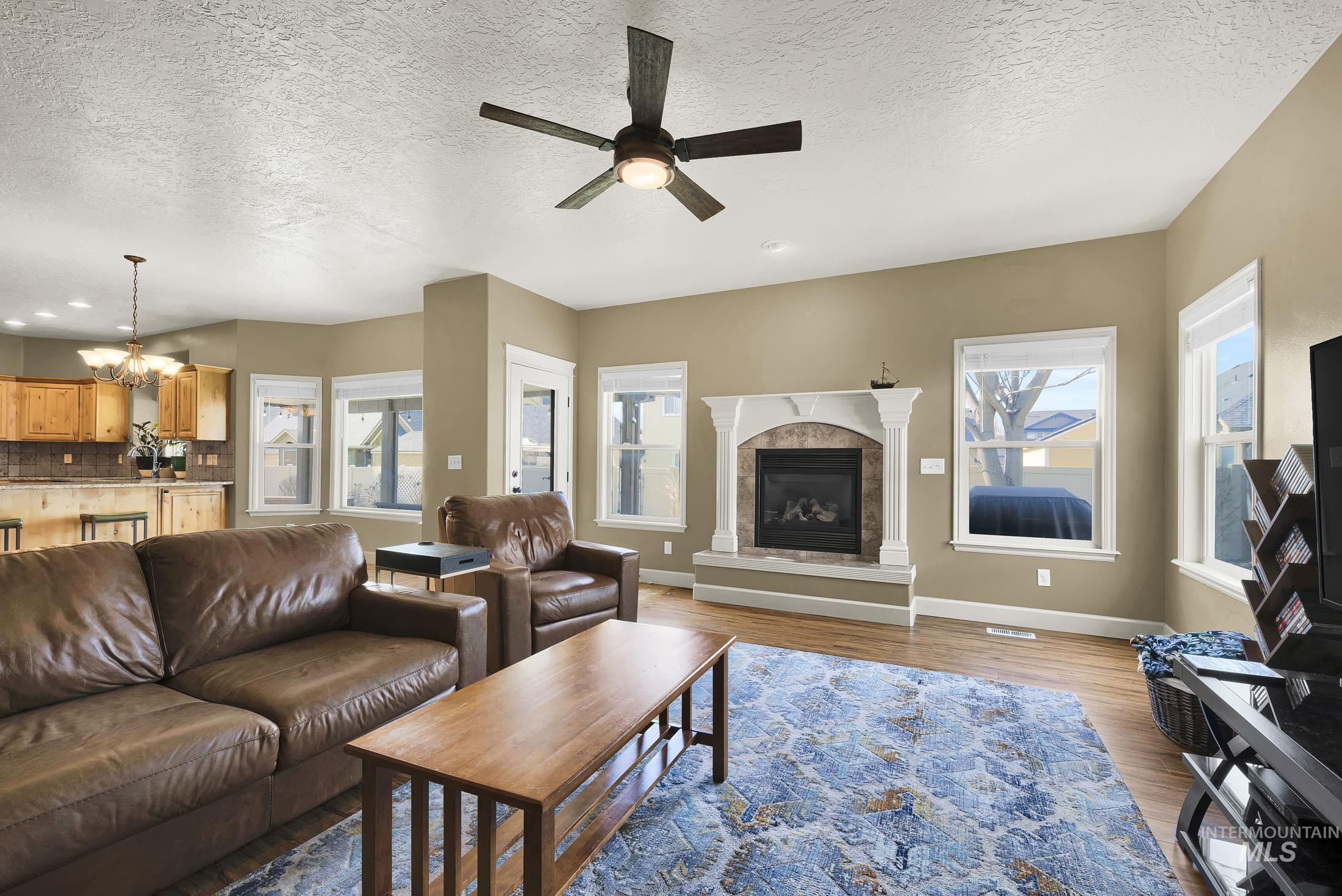 4121 N Frandon Ave, Meridian, Idaho 83646, 5 Bedrooms, 2.5 Bathrooms, Residential For Sale, Price $724,900, 98977781