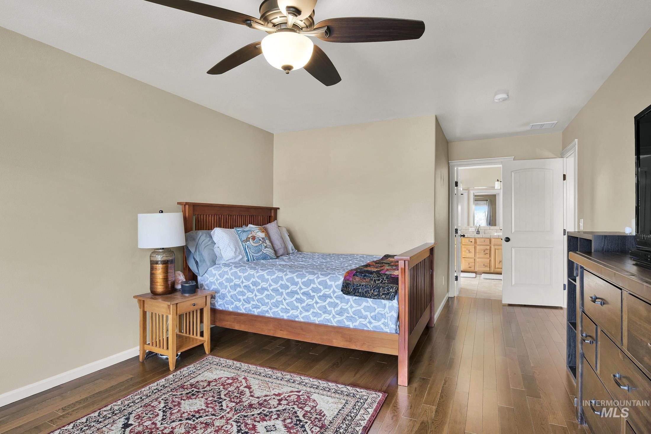 4121 N Frandon Ave, Meridian, Idaho 83646, 5 Bedrooms, 2.5 Bathrooms, Residential For Sale, Price $724,900, 98977781